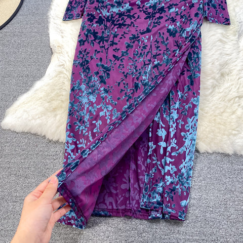 Bronzing Print V-neck Dress
