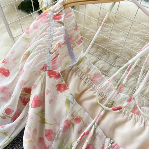 Dress With Bubble Sleeves And Square Collar