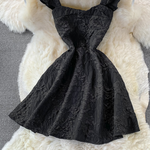 Jacquard Dress With Square Collar And Waist