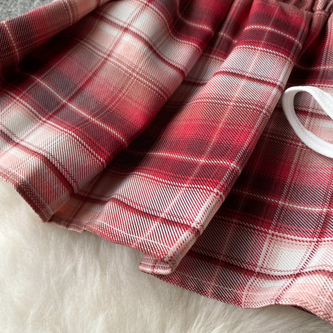 Plaid Crossover Tank Top&Pleated Skirt Set