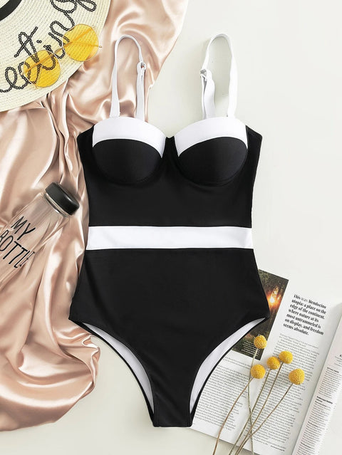 A One-piece Swimsuit With Breast Padding