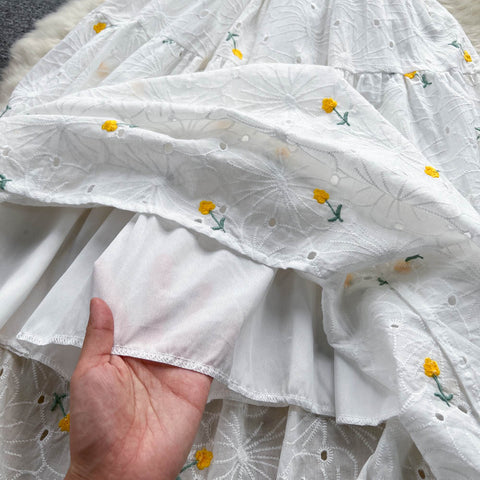 Mori Puffy Sleeve Bellflower White Dress