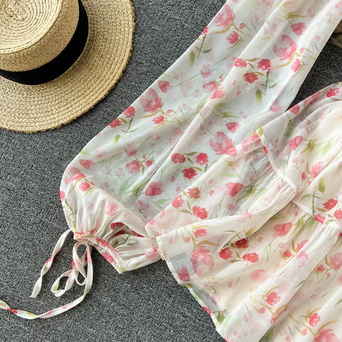 Dress With Bubble Sleeves And Square Collar