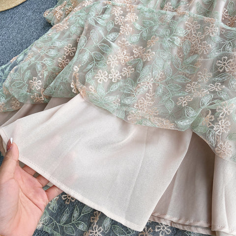 Slim-fit Embroidered Lace Dress