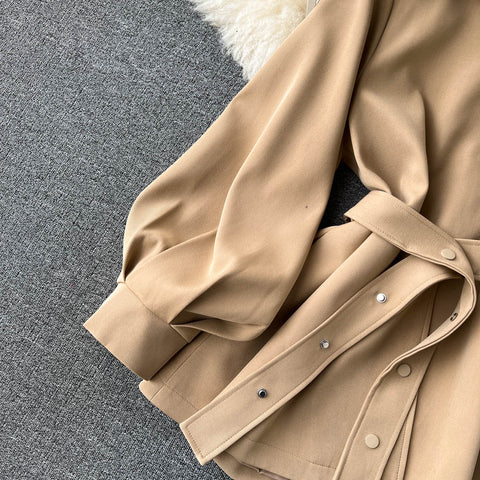 Solid Color Strap-on Hooded Jacket