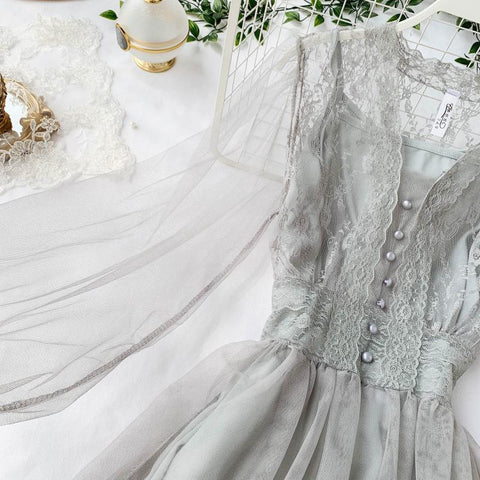 Sweet Puffy Sleeves Layered Lace Dress