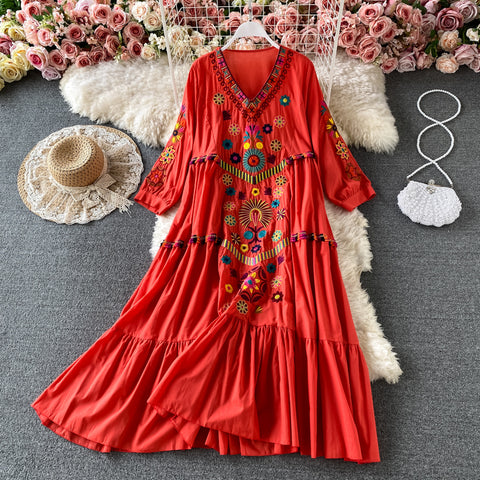 Loose Embroidered Maxi Dress