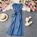 Mid-length Elegant Sleeveless Pleated Dress