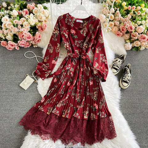 Floral Lace Patchwork Pleated Dress