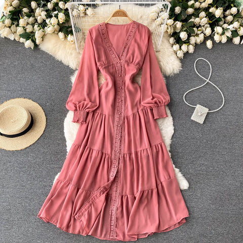 Courtly Lace Trim Single-breasted Dress